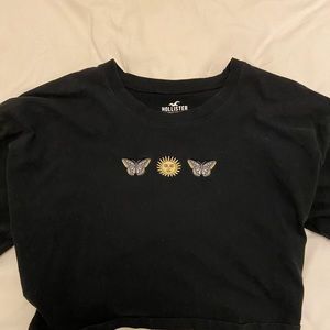 hollister tee and gray sweater bundle